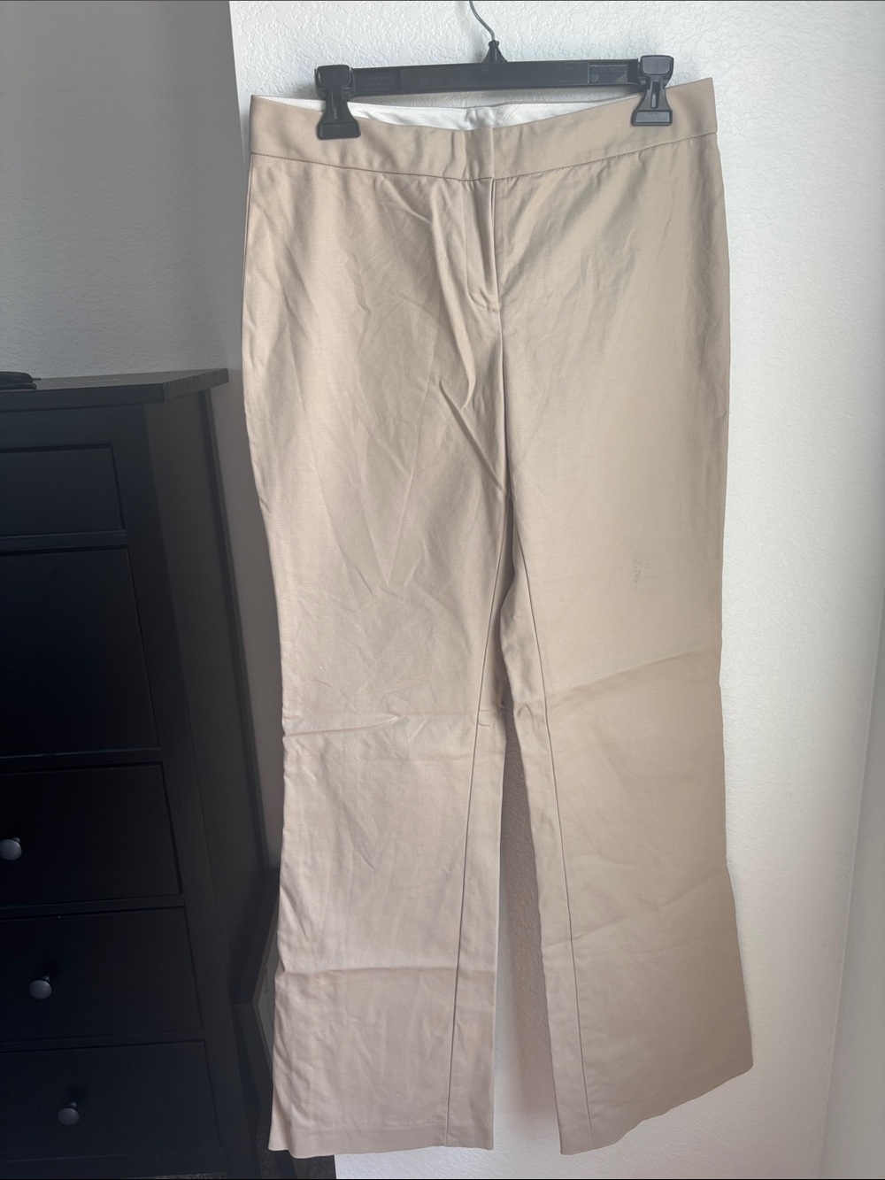 Elie Tahari Khaki/Tan Trousers with Front Tie